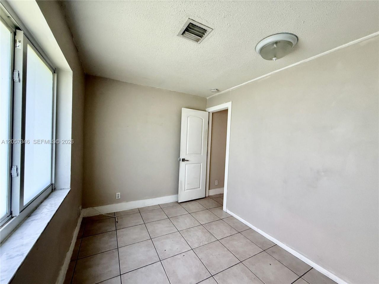 320 Holloway Dr, Plantation, FL 33317 Photo