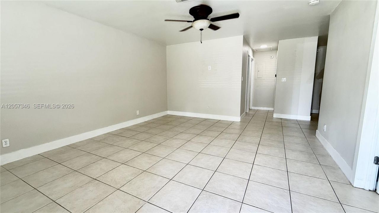 320 Holloway Dr, Plantation, FL 33317 Photo