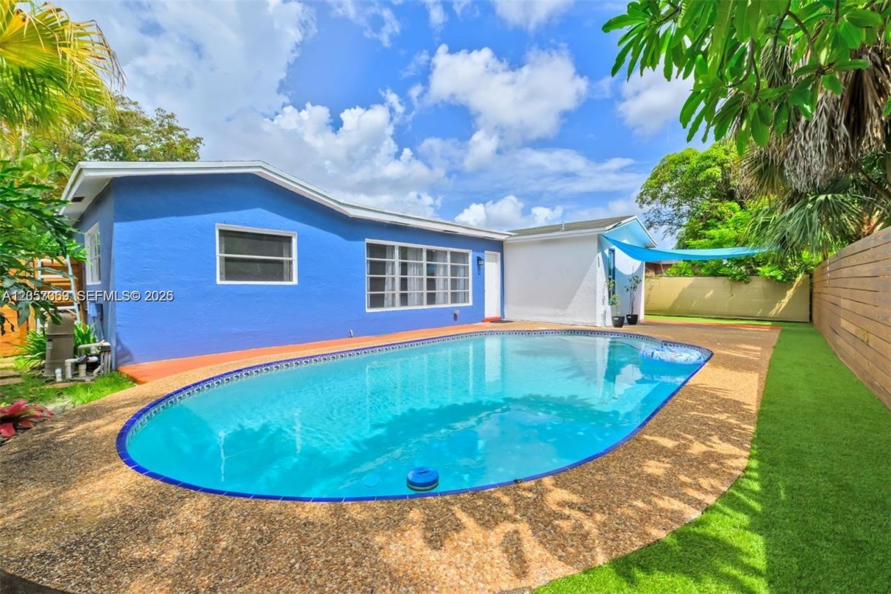 851 SW 49th Ter, Unit 1, Margate, FL 33068 Photo