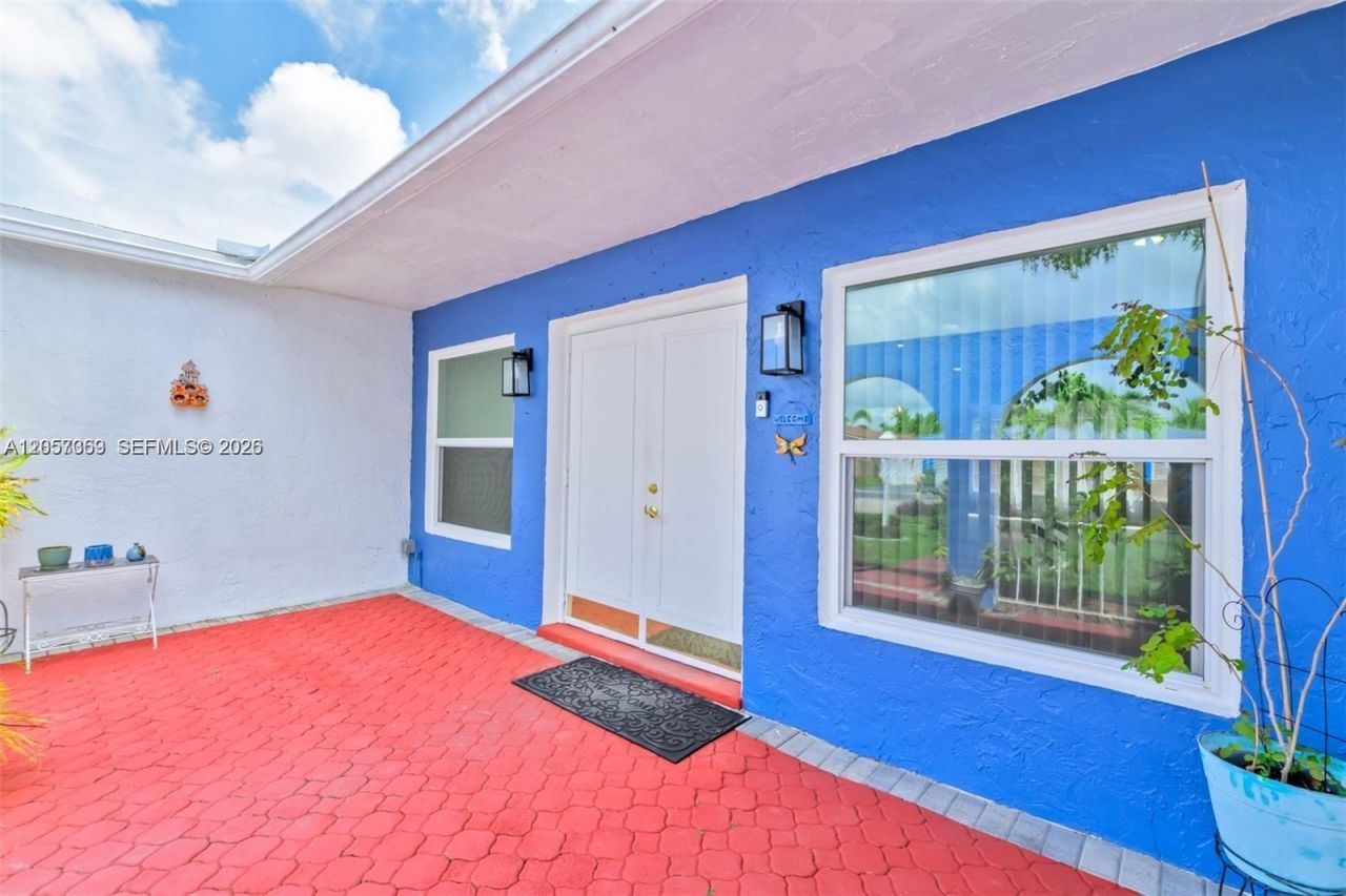 851 SW 49th Ter, Unit 1, Margate, FL 33068 Photo