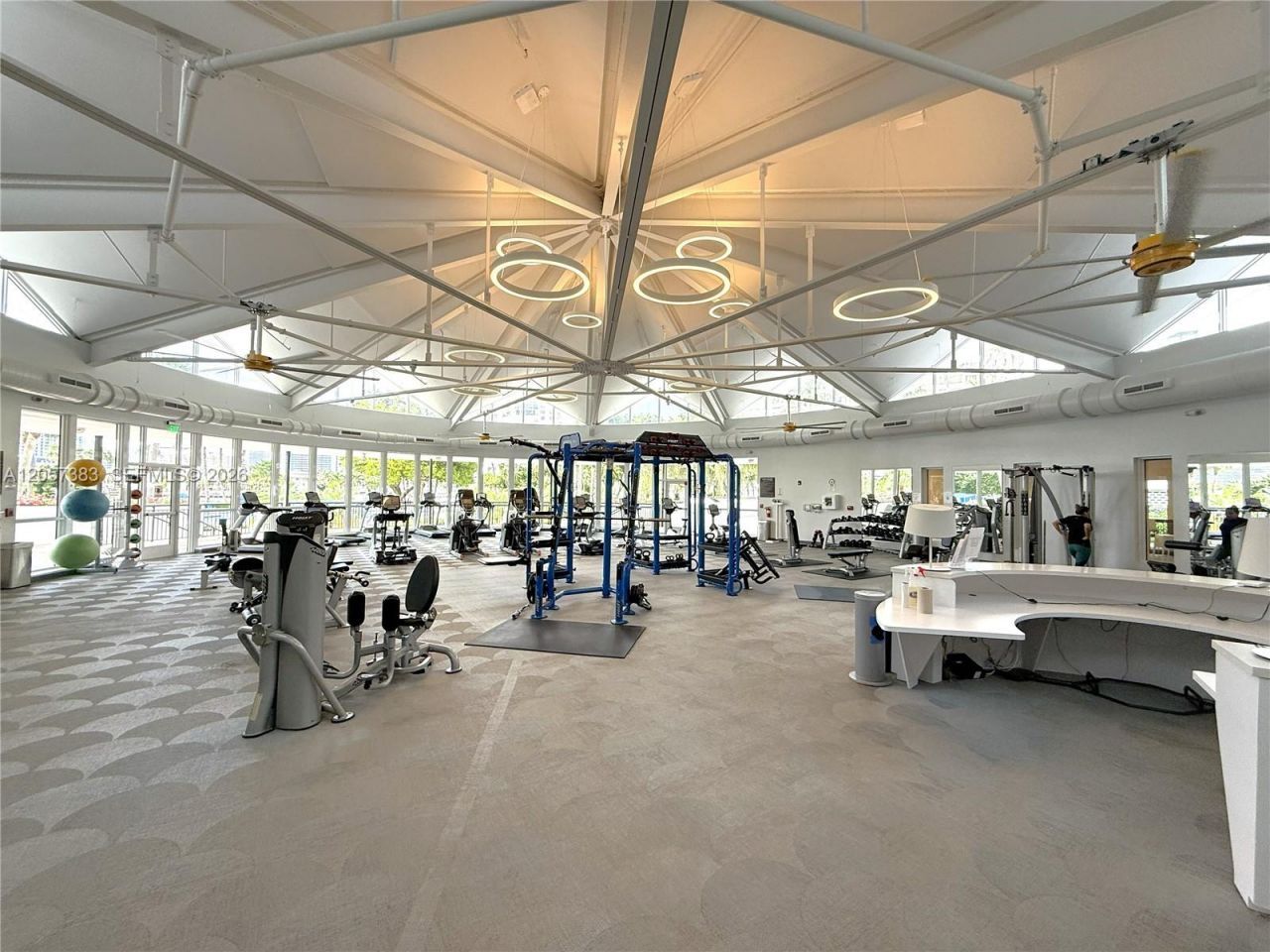 2500 Parkview Dr, Unit 616, Hallandale Beach, FL 33009 Photo