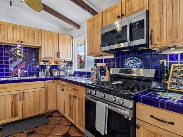 410 Santa Clara Drive , Vista, CA 92083