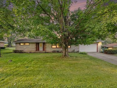 20408 Ozone Street, South Bend, IN 46614