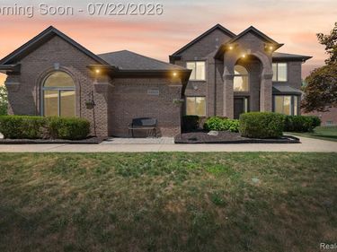 55513 Caesars Drive, Shelby Twp, MI 48315