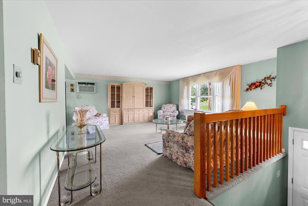 109 ROBERTS AVENUE Quakertown, PA 18951