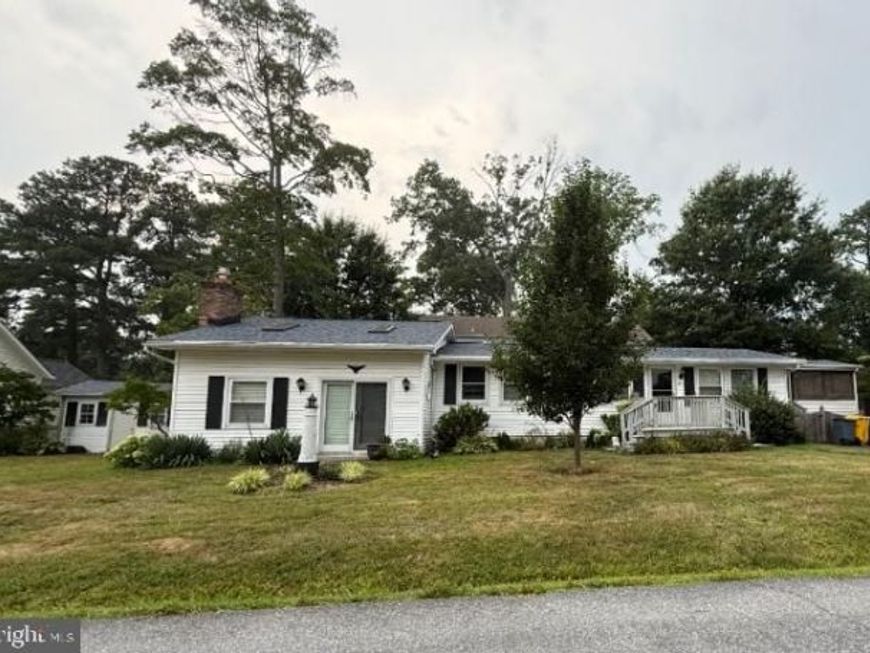 621 Alabama Avenue, North Beach, MD 20714 Main Photo