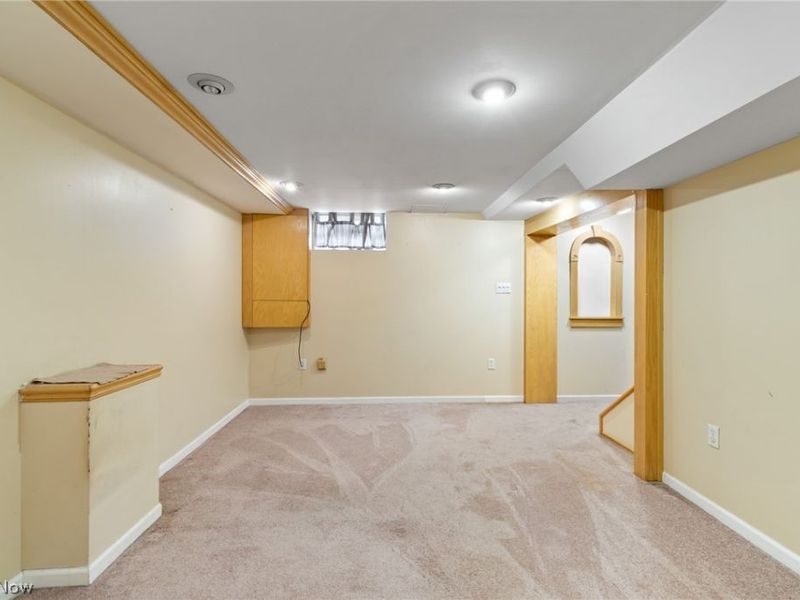 2483 Clara Street, Cuyahoga Falls, OH 44221 Photo 25