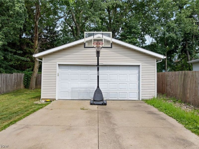 2483 Clara Street, Cuyahoga Falls, OH 44221 Photo 29