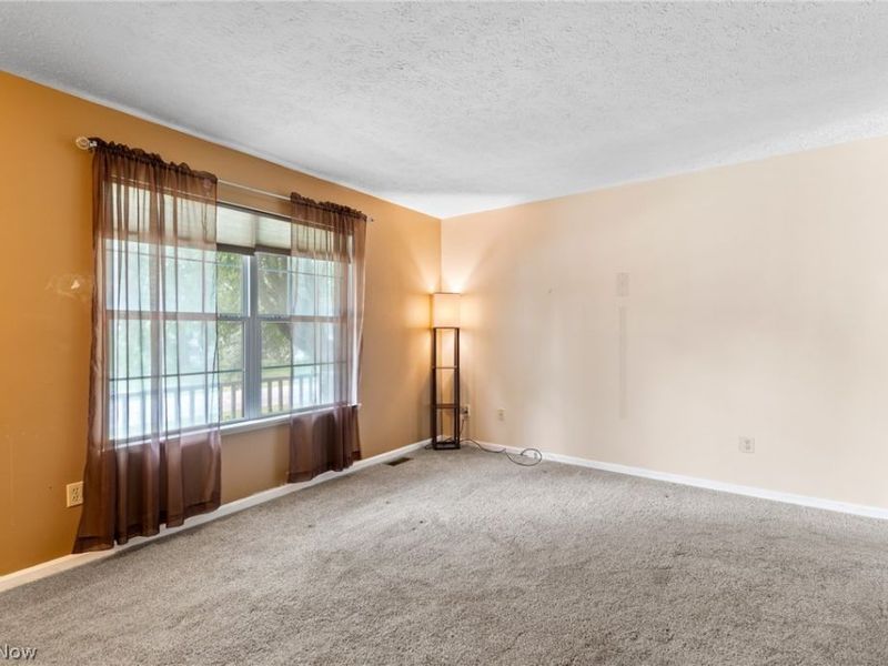 2483 Clara Street, Cuyahoga Falls, OH 44221 Photo 6