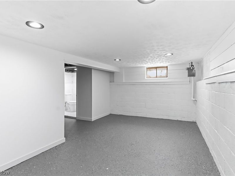 12904 Brookfield Avenue, Cleveland, OH 44135 Photo 28