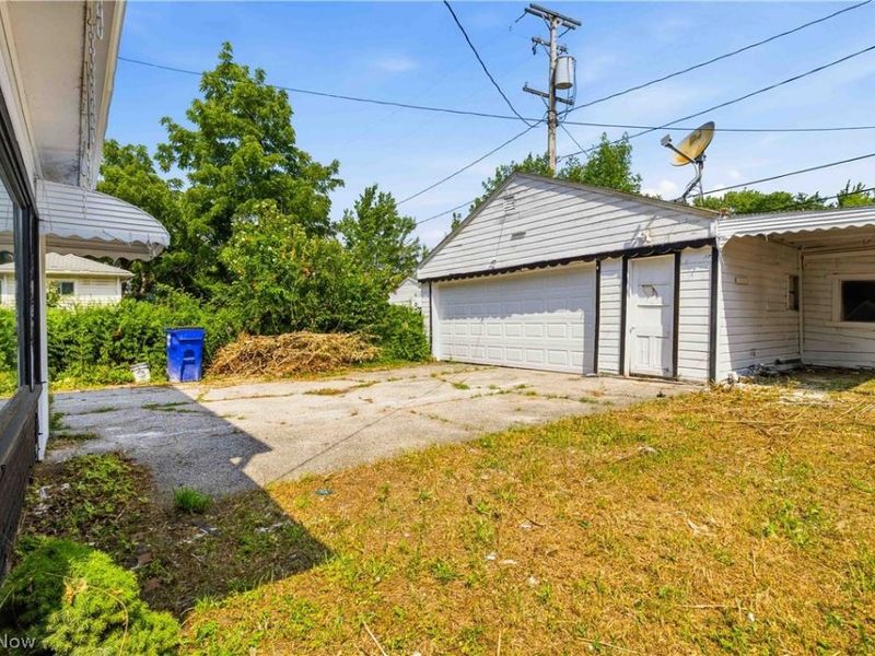 12904 Brookfield Avenue, Cleveland, OH 44135 Photo 36
