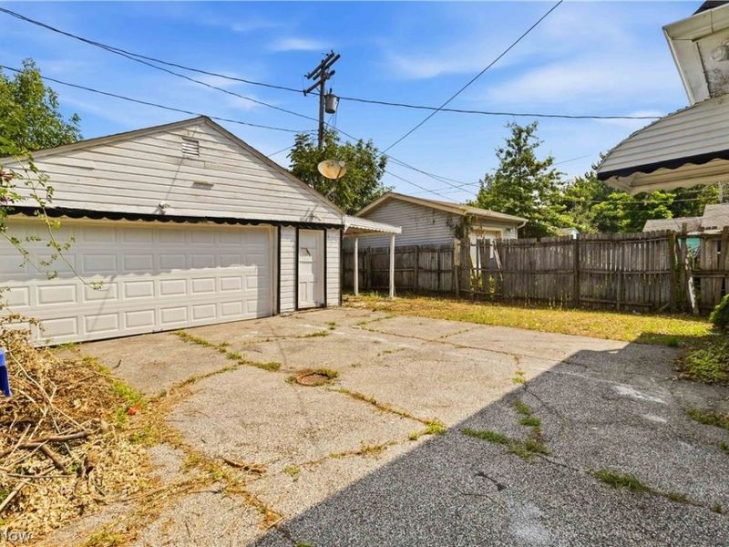 12904 Brookfield Avenue, Cleveland, OH 44135 Photo 37