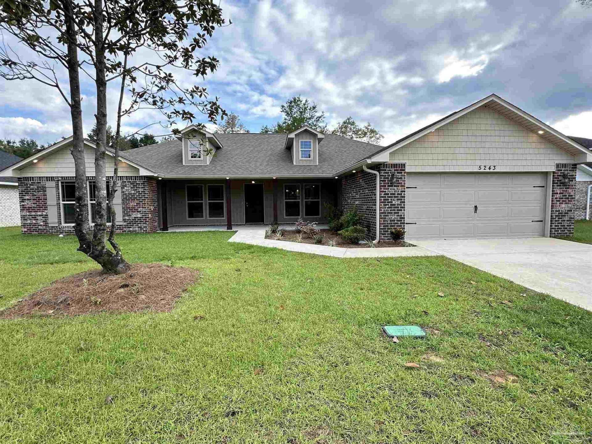 5177 Barnett Rd, Pace, FL 32571 Main Photo