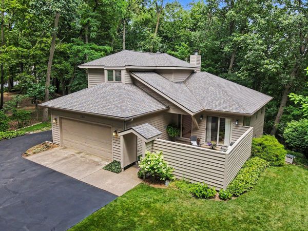 200 Grandview Avenue, Kalamazoo, MI 49001