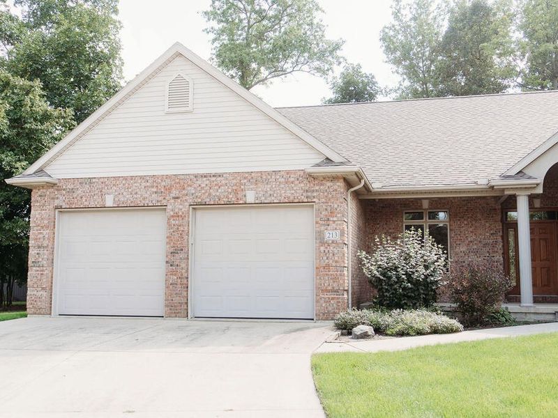 213 Peridot Drive, Anna, OH 45302 Photo 1