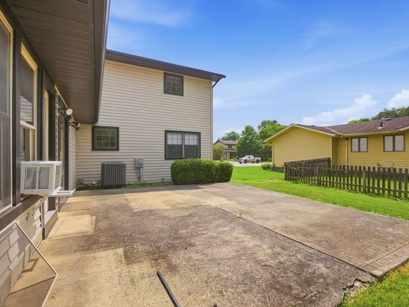 322 Sprucewood Drive , Delaware, OH 43015 Photo 53