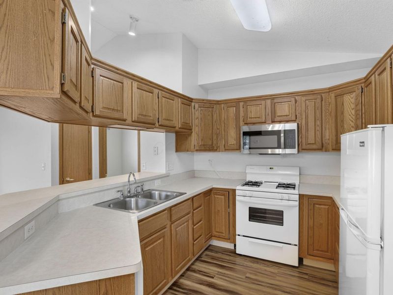 38 Northpointe Lane , Newark, OH 43055 Photo 8