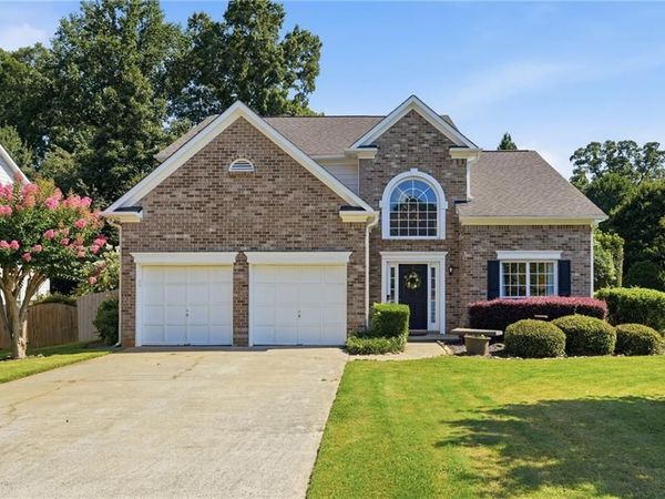 555 Kingsport Drive , Alpharetta, GA 30076