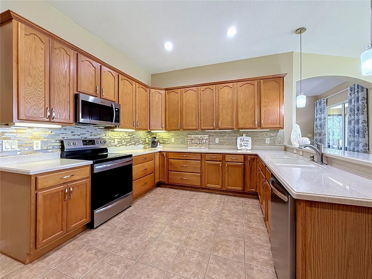 25524 Laurel Valley Road , Leesburg, FL 34748 Photo