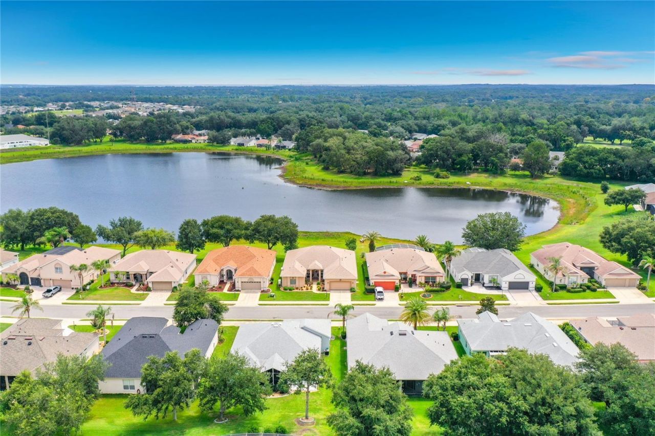 25524 Laurel Valley Road , Leesburg, FL 34748 Photo