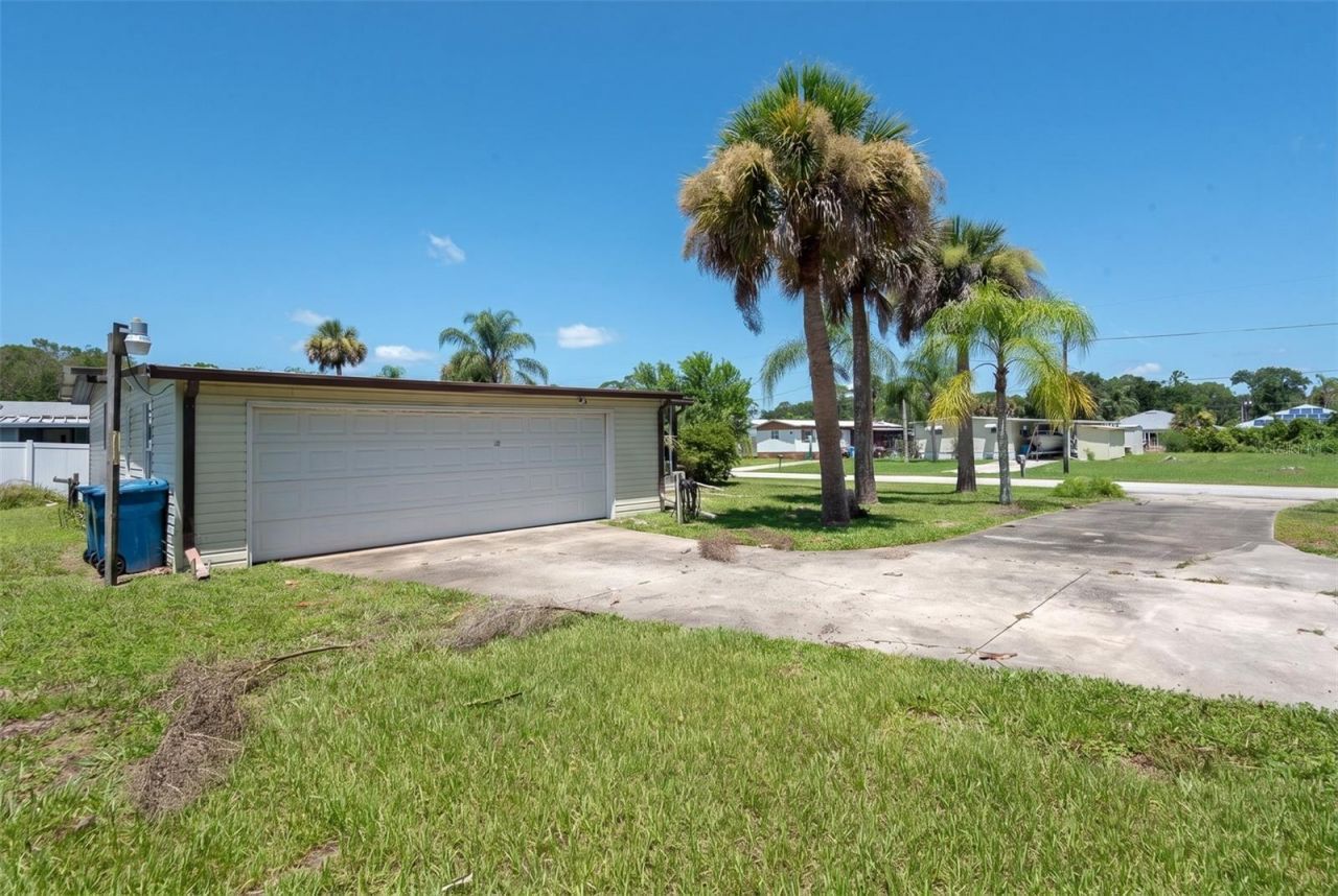 110 Charles Street , Edgewater, FL 32141 Photo