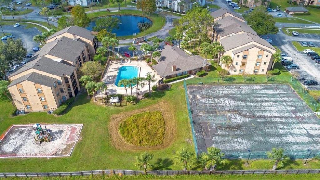 2231 Cascades Boulevard , Unit 304, Kissimmee, FL 34741 Photo
