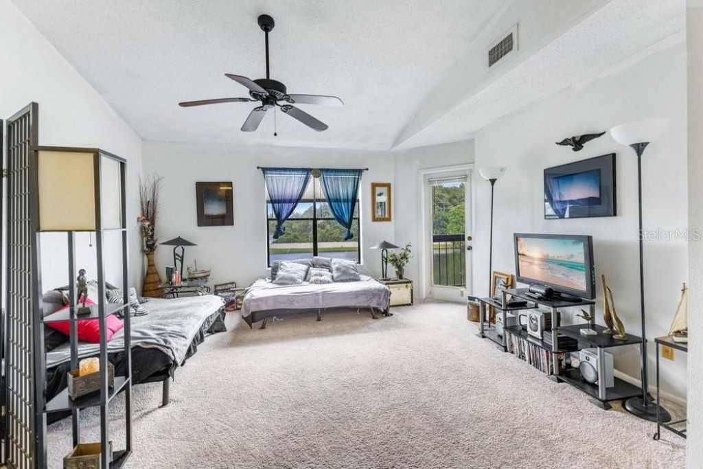 2231 Cascades Boulevard , Unit 304, Kissimmee, FL 34741 Photo