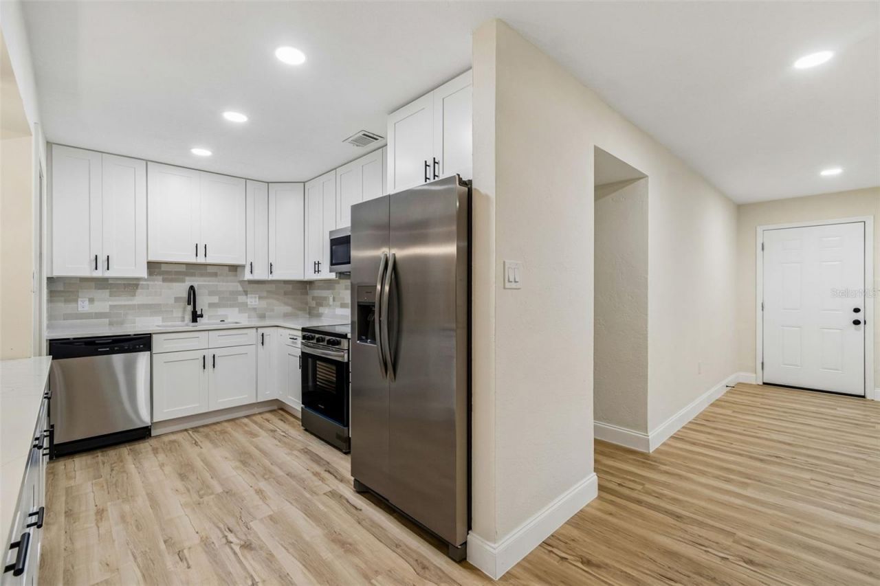 6781 33rd Avenue N, Saint Petersburg, FL 33710 Photo