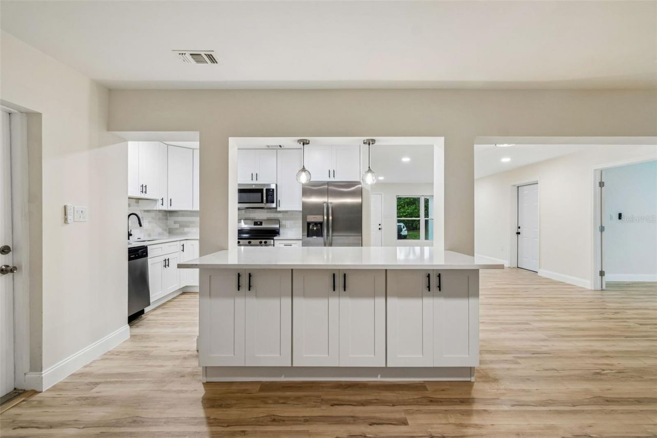 6781 33rd Avenue N, Saint Petersburg, FL 33710 Photo