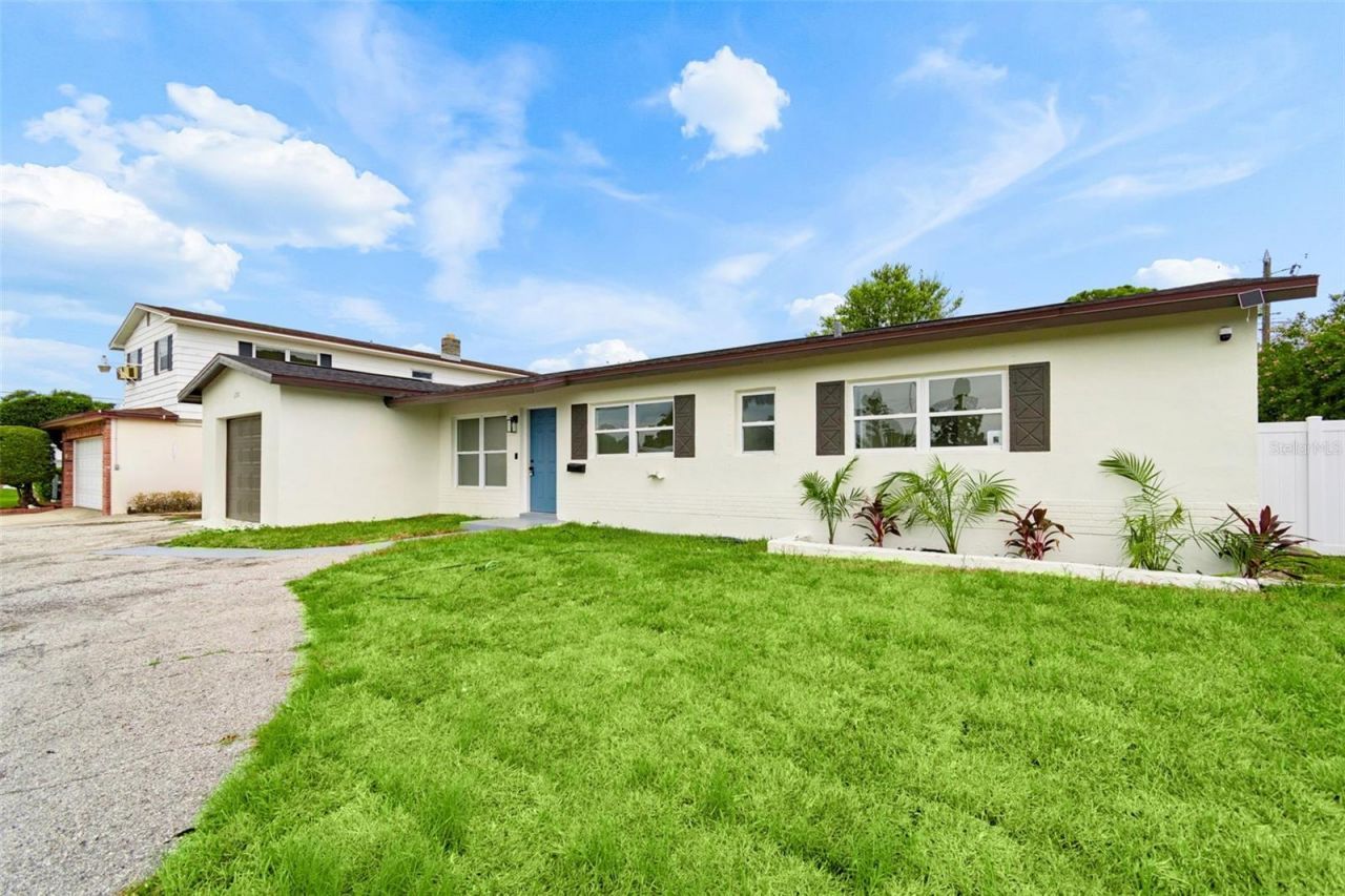 6781 33rd Avenue N, Saint Petersburg, FL 33710 Photo