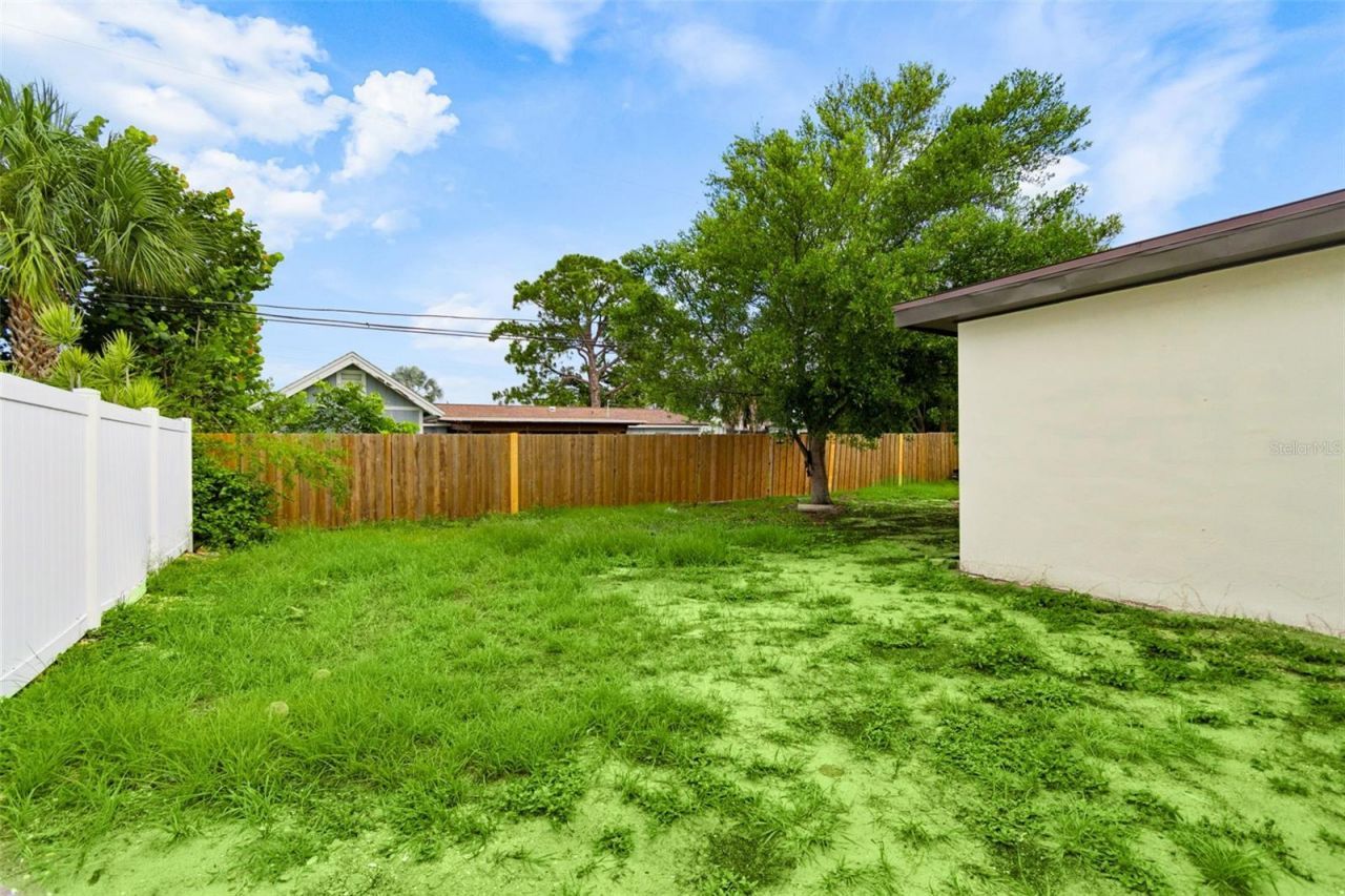 6781 33rd Avenue N, Saint Petersburg, FL 33710 Photo