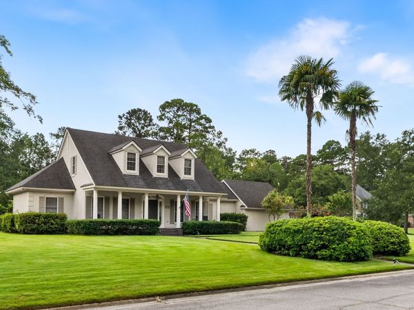 113 Pine Lakes Avenue, Savannah, GA 31405