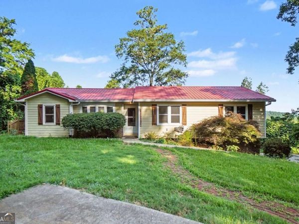 221 Tower Drive, Dallas, GA 30132