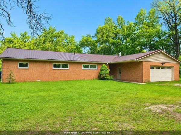 105 E GRONINGER STREET, Suring, WI 54174
