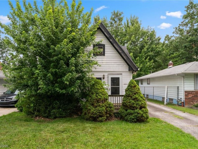 250 Plymouth Road, Eastlake, OH 44095 Photo 1