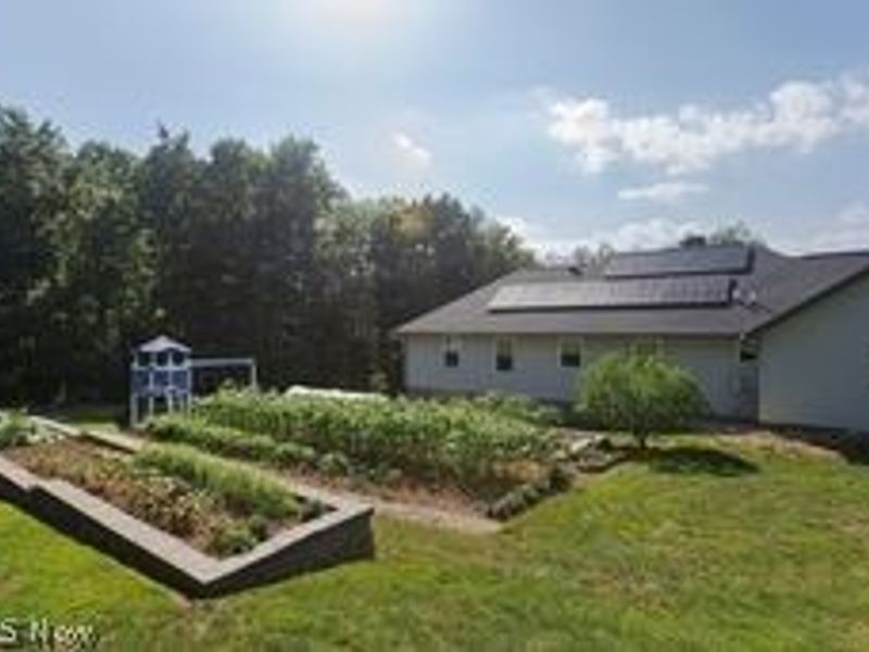 13862 Lawnfield Street SW , Beach City, OH 44608 Photo 40