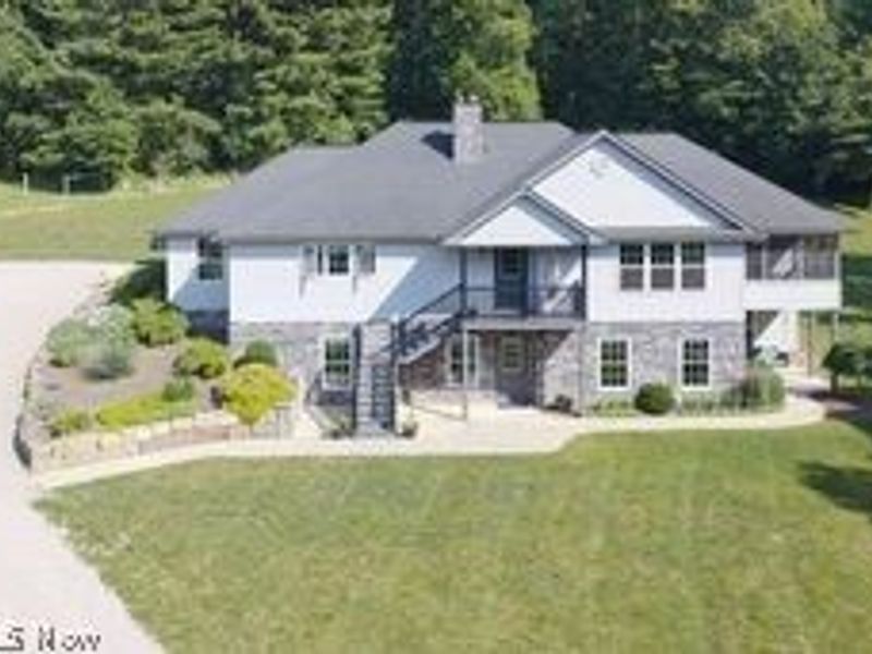 13862 Lawnfield Street SW , Beach City, OH 44608 Photo 49