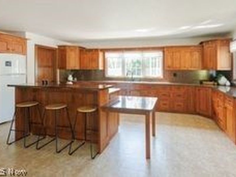 13862 Lawnfield Street SW , Beach City, OH 44608 Photo 7