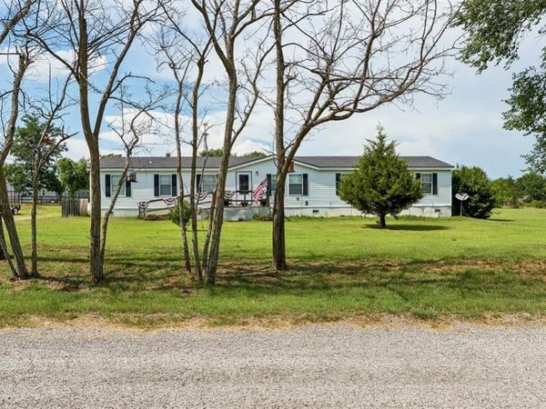 2186 County Road 1232 Road, Tuttle, OK 73089