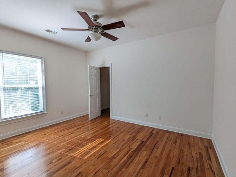 2944 Old Pond Road Photo 10