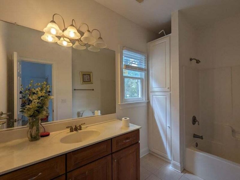 2944 Old Pond Road Photo 11