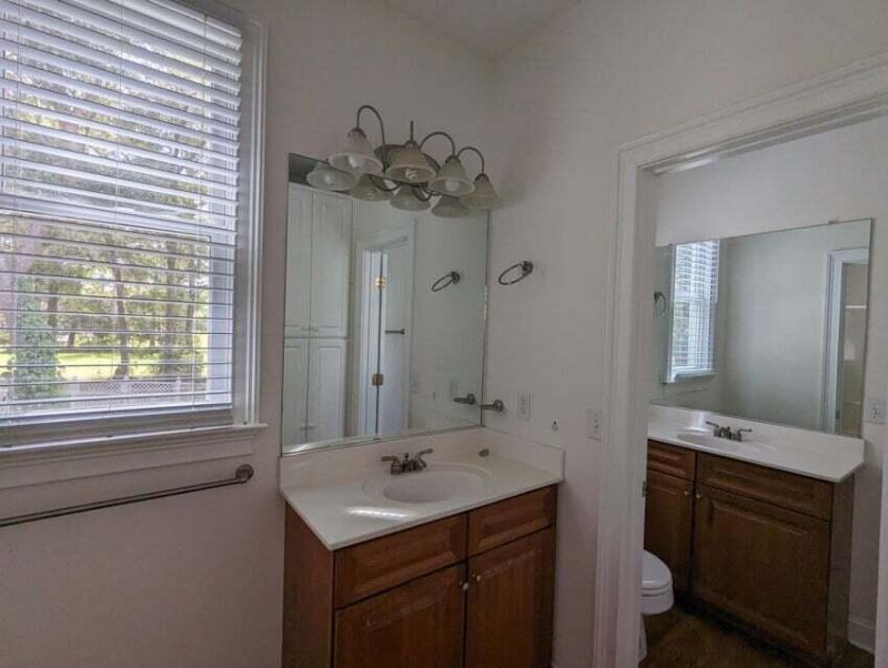 2944 Old Pond Road Photo 6