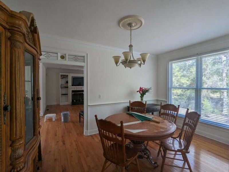 2944 Old Pond Road Photo 8