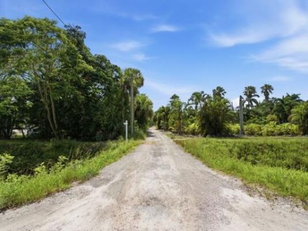 3761 C Road, Loxahatchee Groves, FL 33470