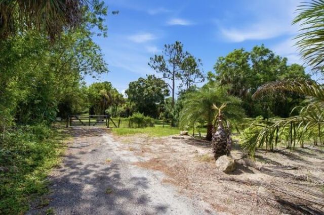 3761 C Road, Loxahatchee Groves, FL 33470 Photo