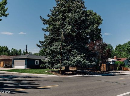 2395 Lexington Way, Sparks, NV 89431 Photo