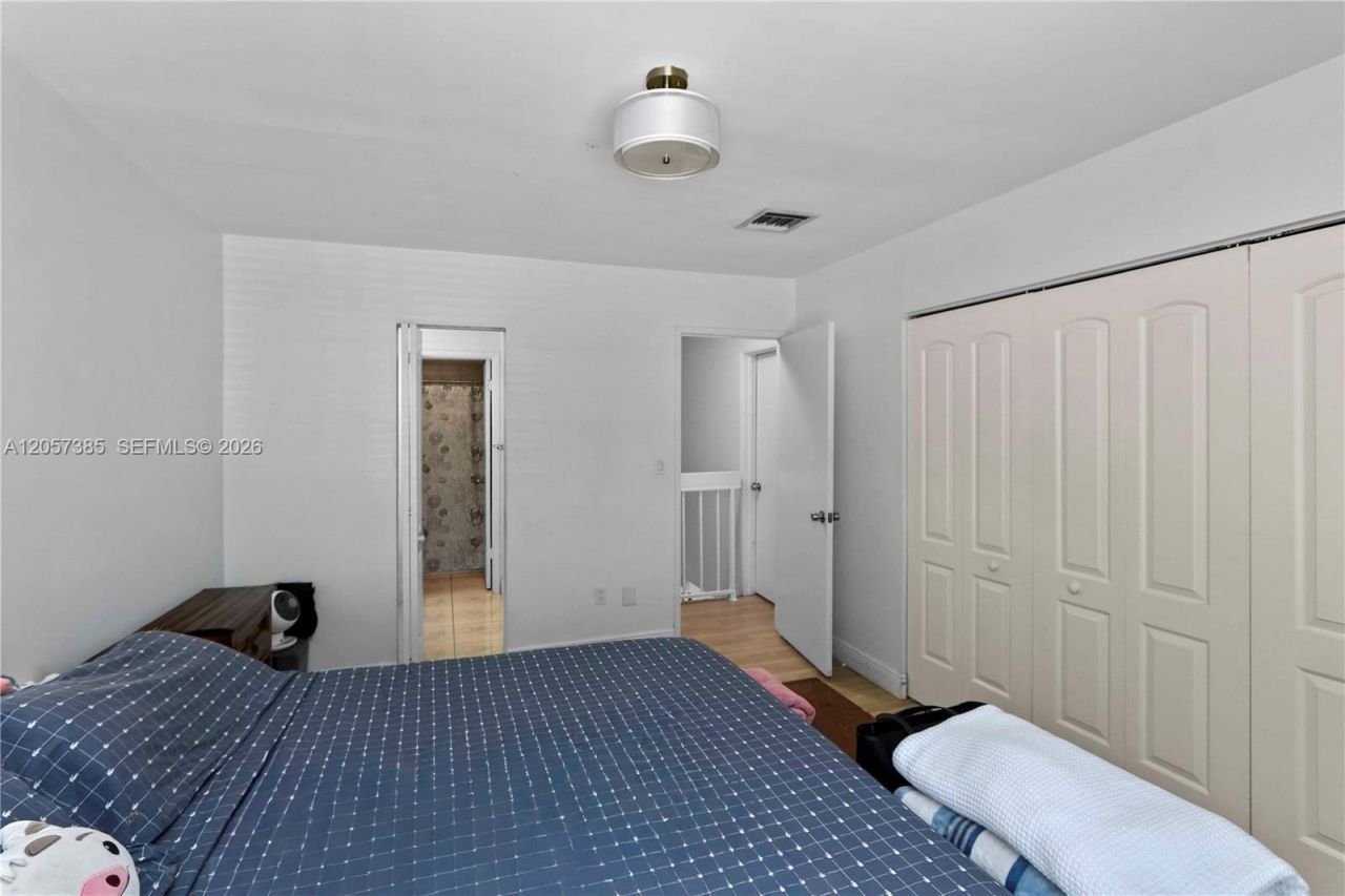 443 NW 97th Pl , Unit 443, Miami, FL 33172 Photo
