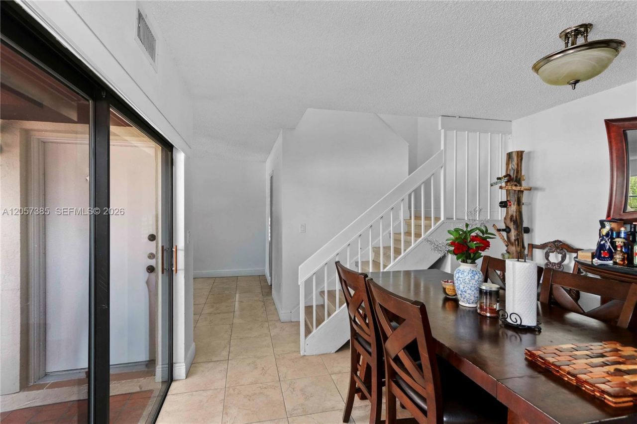 443 NW 97th Pl , Unit 443, Miami, FL 33172 Photo