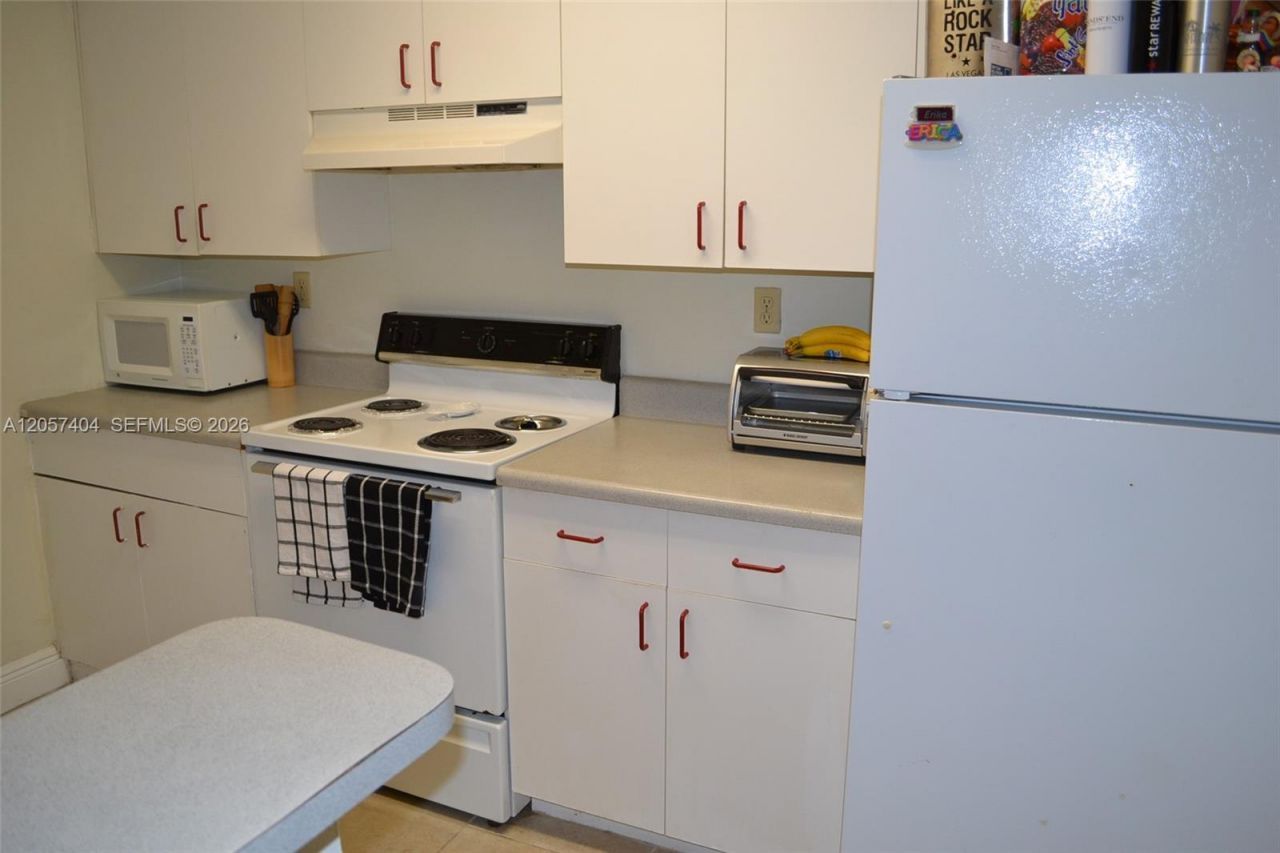 15201 SW 80th St , Unit 207, Miami, FL 33193 Photo