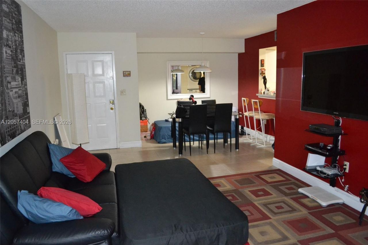 15201 SW 80th St , Unit 207, Miami, FL 33193 Photo